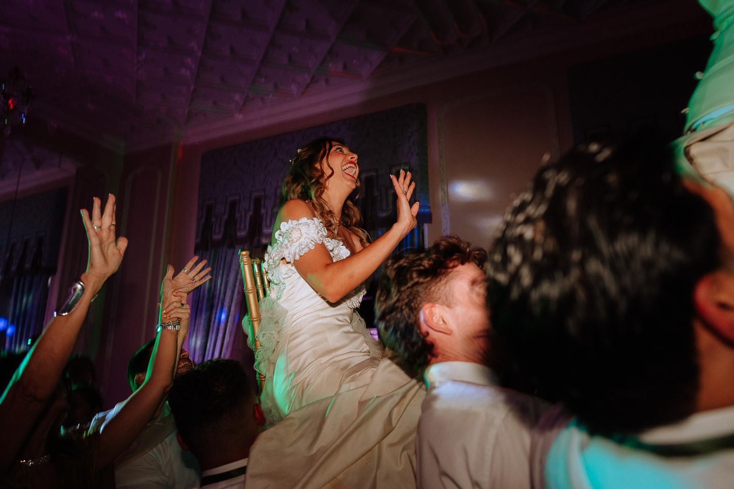 HAMPTON COURT CASTLE HEREFORDSHIRE WEDDING PHOTOGRAPHY 059 HAMPTON COURT CASTLE HEREFORDSHIRE WEDDING PHOTOGRAPHY 059